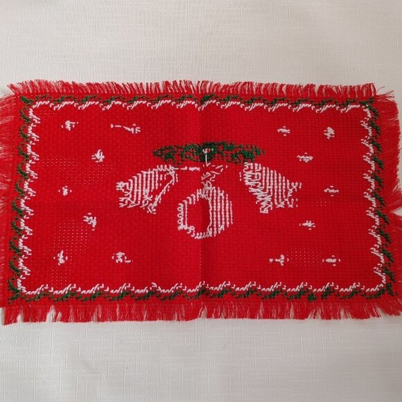 PRETTY SILVER BELLS Placemat Table Runner Hand Made Danish Aesthetic - Picture 4 of 5